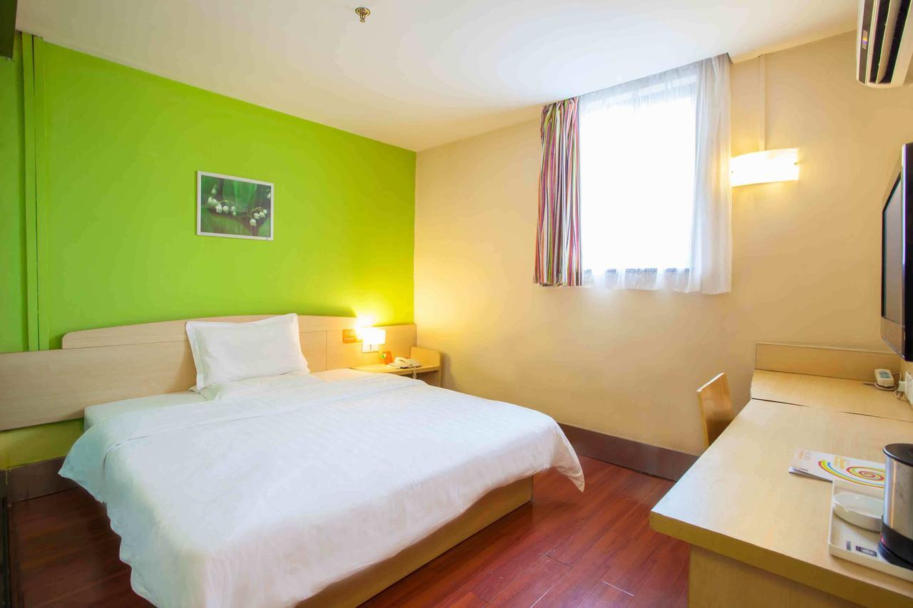 7Days Inn Changsha Jingwanzi Zewnętrze zdjęcie