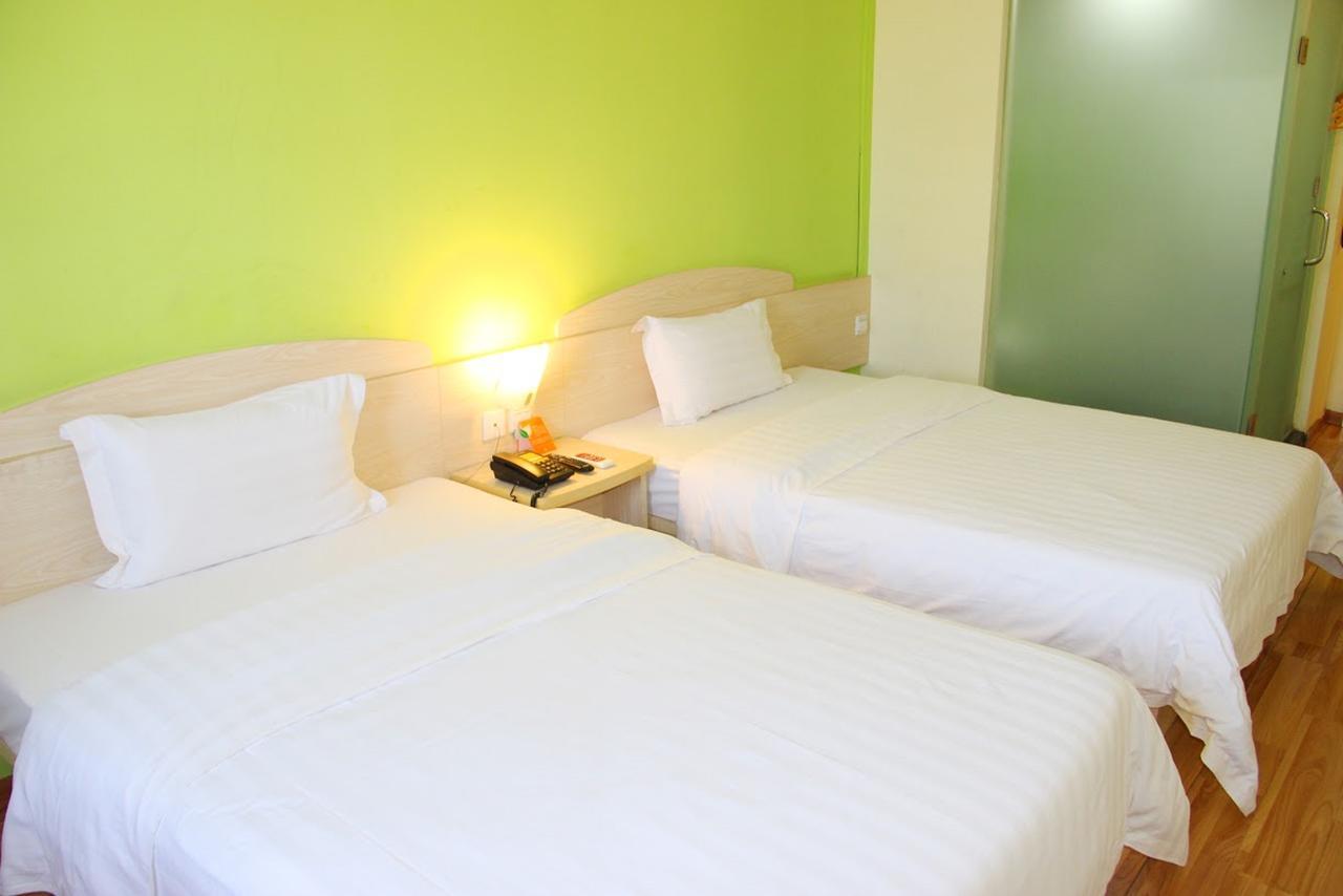 7Days Inn Changsha Jingwanzi Zewnętrze zdjęcie